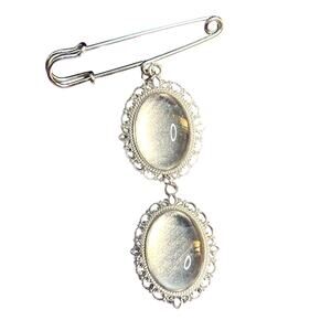 NEW Bouquet Boutonniere Photo Charm